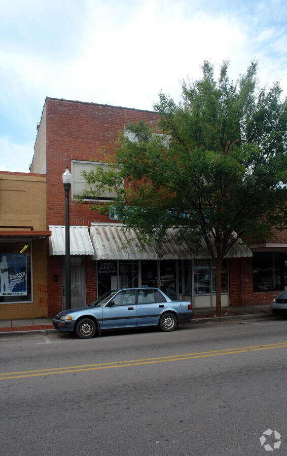 41184120 Main St, Loris, SC 29569