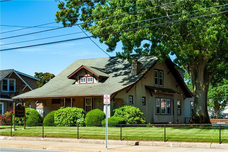 1168 Newport Ave, Pawtucket, RI for sale Primary Photo- Image 1 of 1