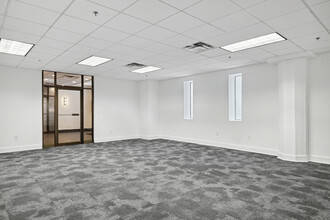 241 Peachtree St NE, Atlanta, GA for lease Interior Photo- Image 2 of 20