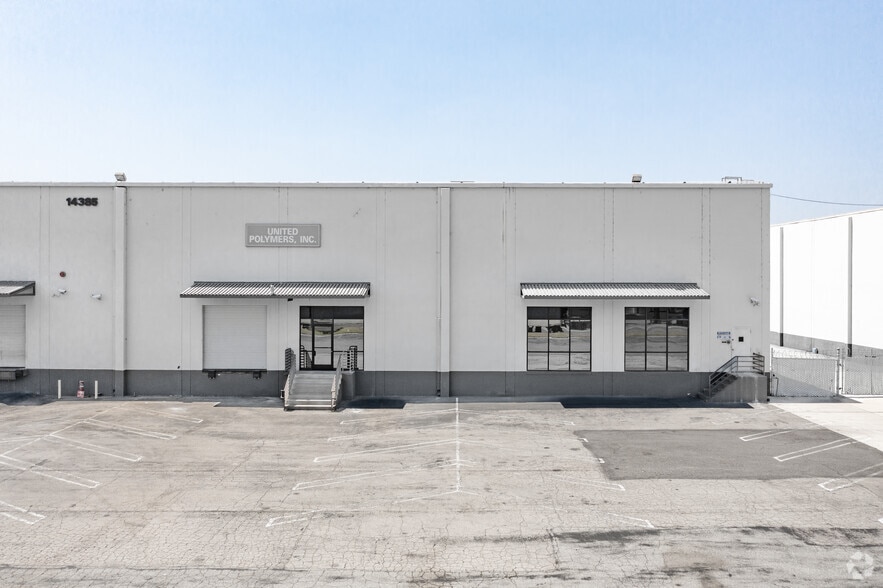 14385 Industry Cir, La Mirada, CA for lease - Building Photo - Image 3 of 5