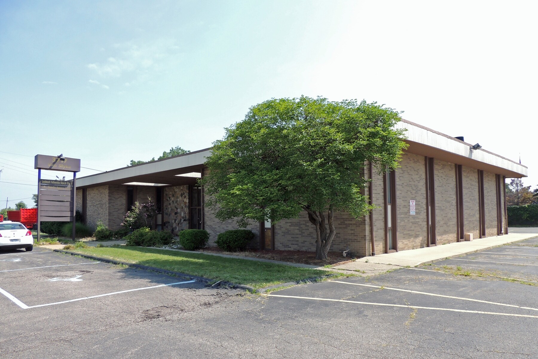 3717 Van Slyke Rd, Flint, MI for sale Building Photo- Image 1 of 1