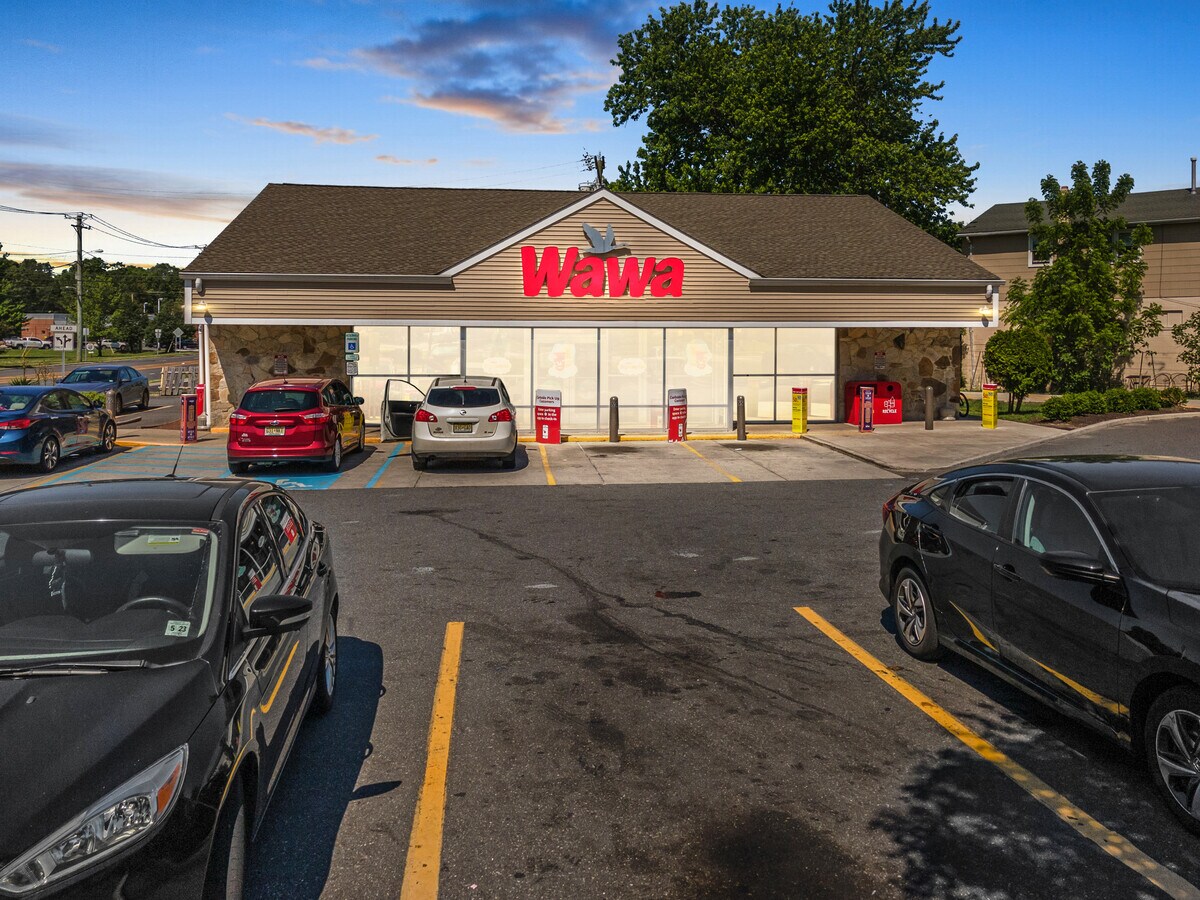 611 New Jersey Ave, Absecon, NJ 08201