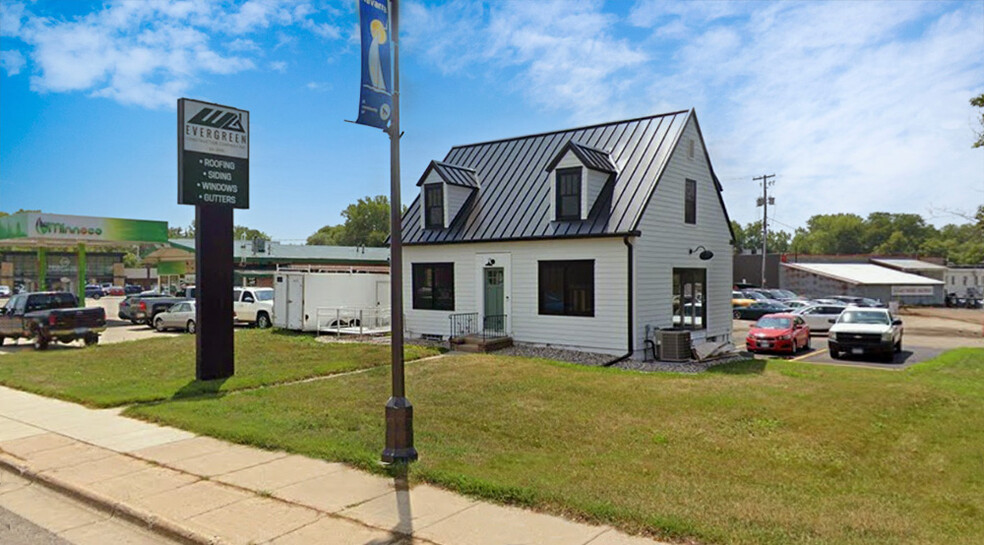 2385 Shadywood Rd, Wayzata, MN for lease - Building Photo - Image 1 of 3