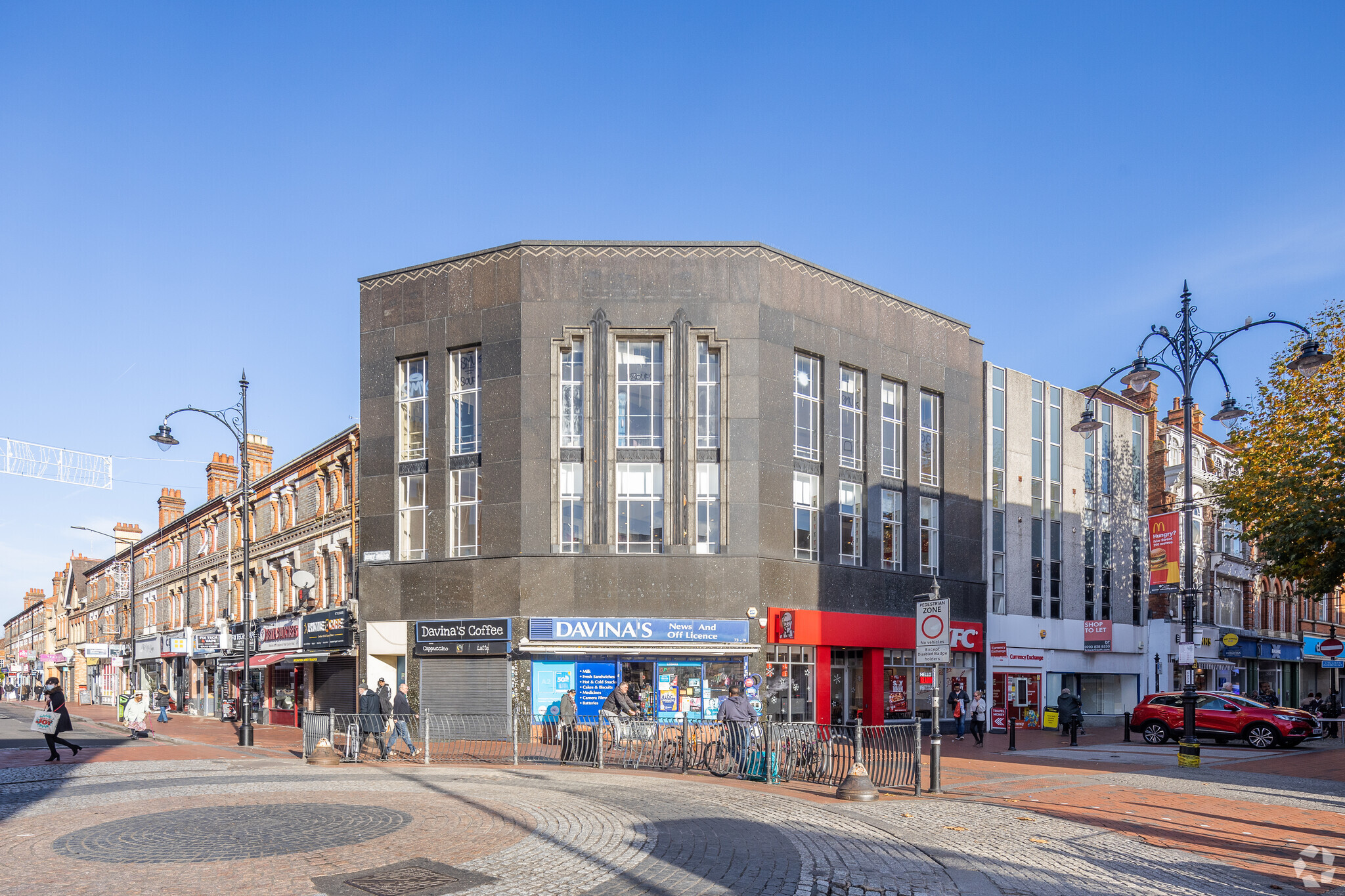 73-74 Broad St, Reading for sale Primary Photo- Image 1 of 4