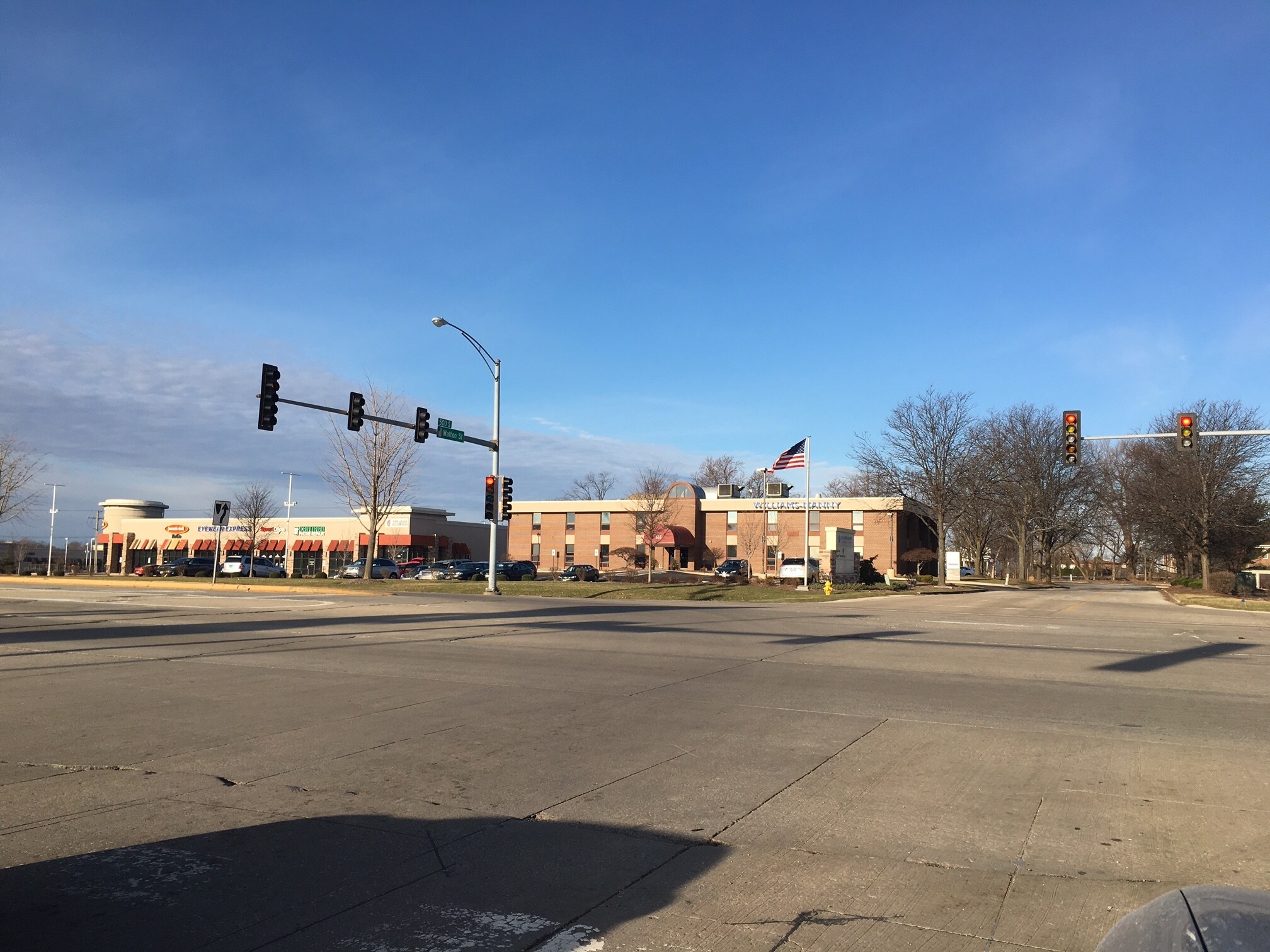 555 S Perryville Rd, Rockford, IL 61108 Office for Lease