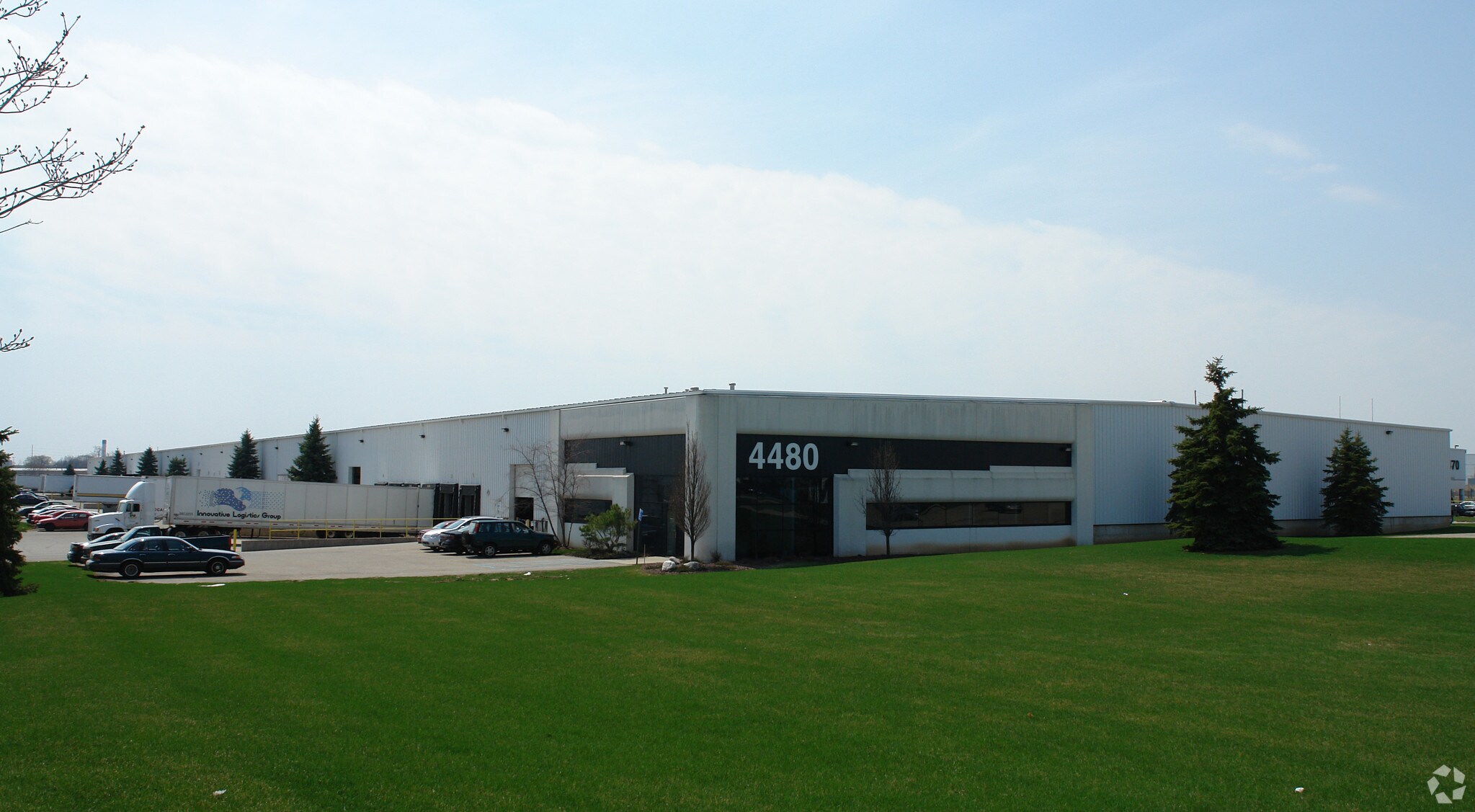 4480 44th St SE, Grand Rapids, MI for sale Primary Photo- Image 1 of 1