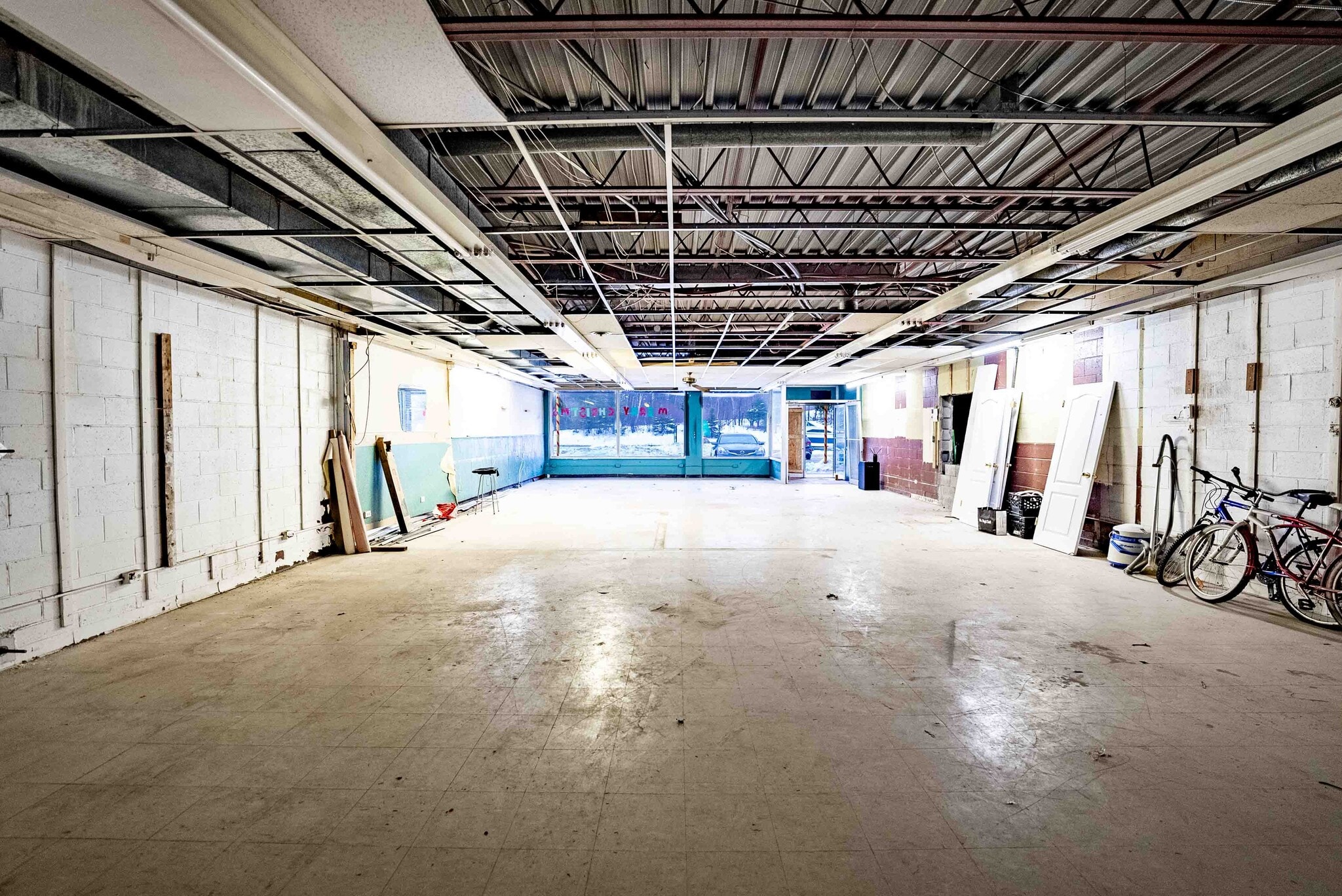 168 Regional Rd 8, Onaping, ON for lease Interior Photo- Image 1 of 5