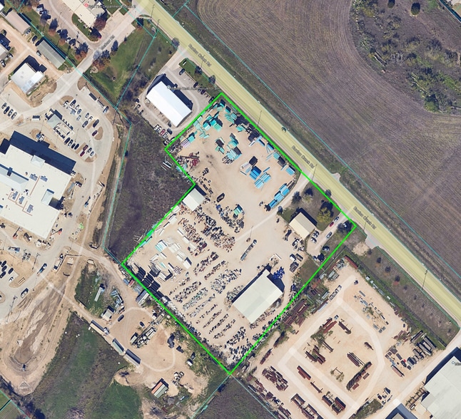 200 Bunton Creek Rd, Kyle, TX for lease - Building Photo - Image 1 of 1