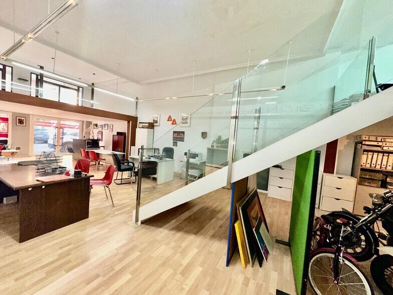 Retail in Cáceres, Cáceres for sale - Building Photo - Image 3 of 10