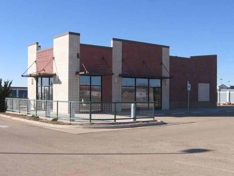 1301 N I-27, Plainview, TX for sale - Primary Photo - Image 1 of 1