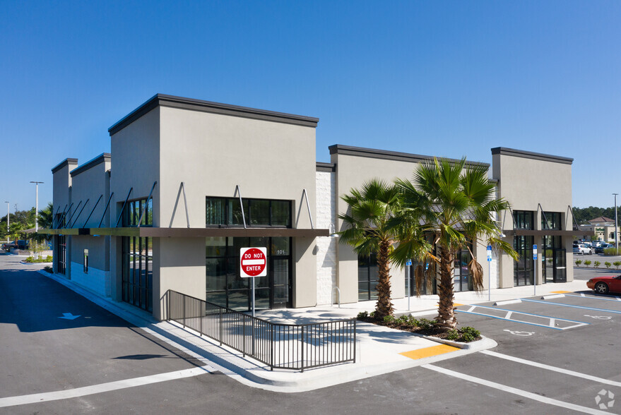 12675 Beach Blvd, Jacksonville, FL for lease - Building Photo - Image 2 of 9