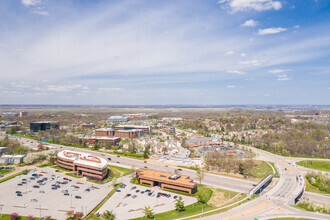 15400 S Outer Forty, Chesterfield, MO - aerial  map view