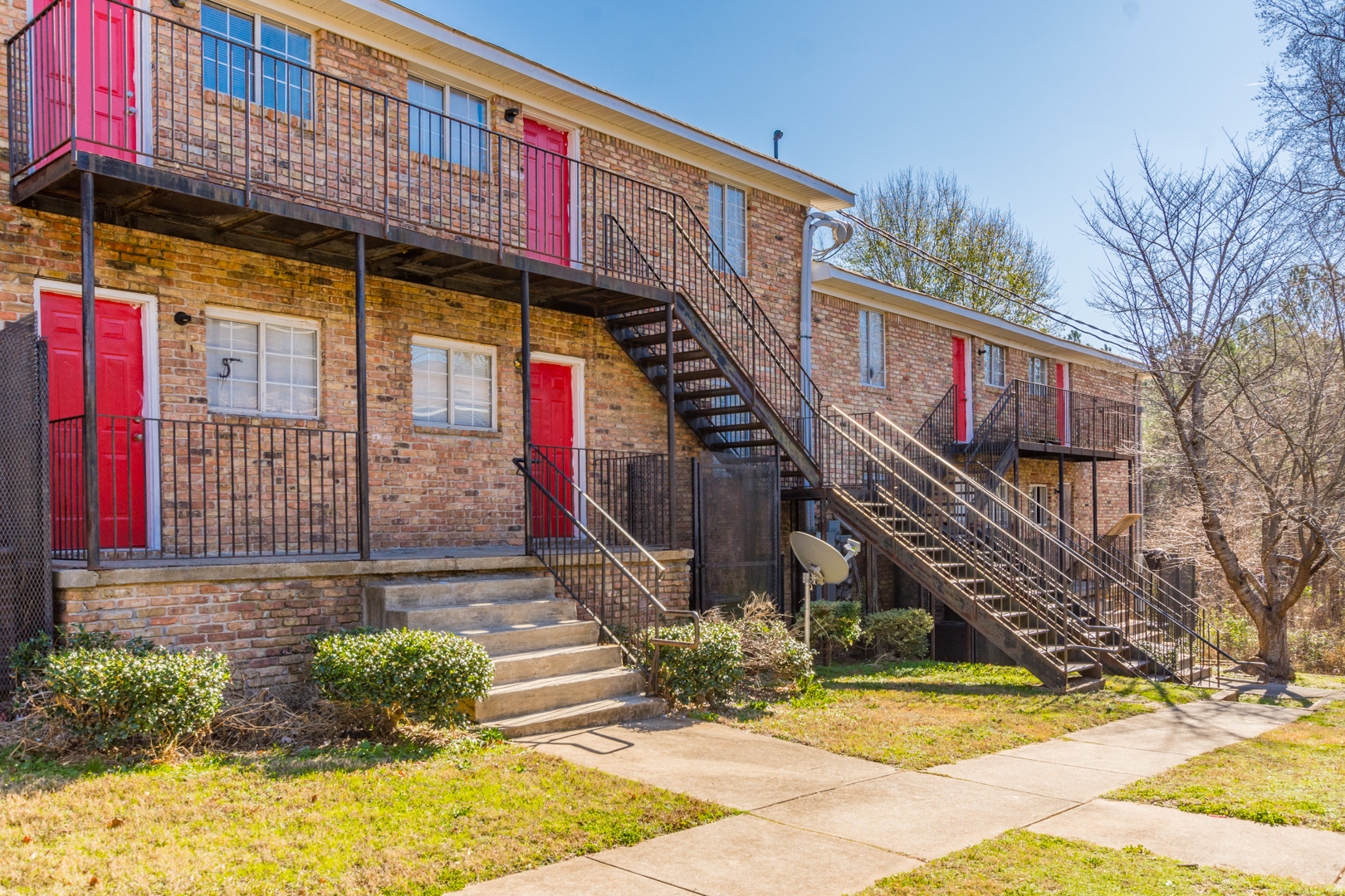 2060 Alison Ct SW, Atlanta, GA for sale Primary Photo- Image 1 of 1