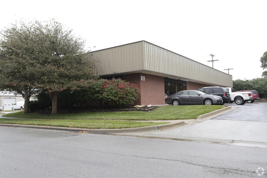 12201-12209 W 88th St, Lenexa, KS for sale - Primary Photo - Image 1 of 1