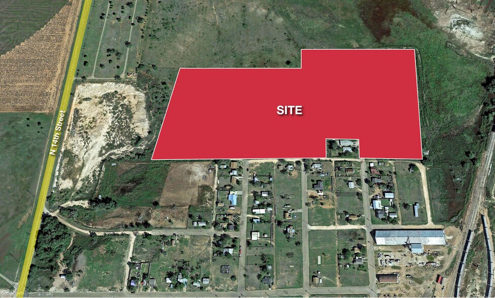 422 N 10th St, Brownfield, TX 79316