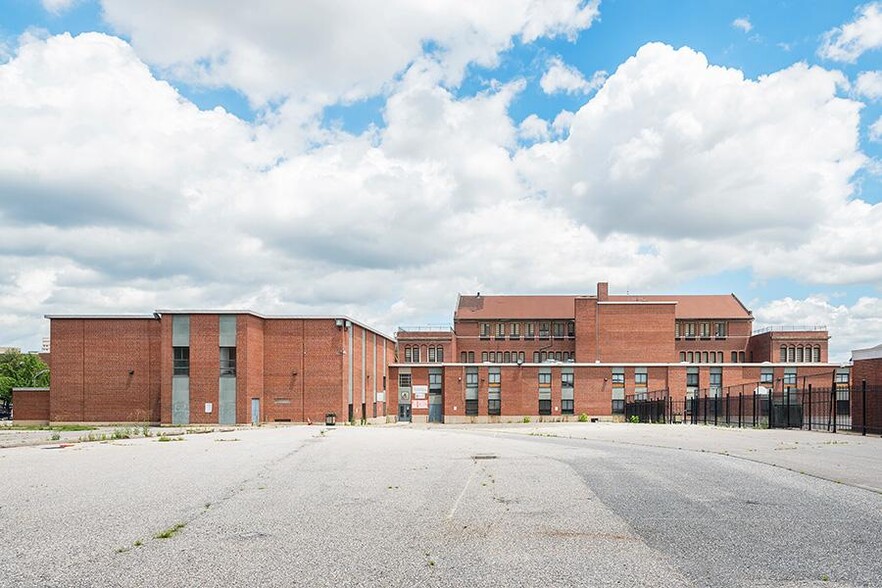 Sojourner Douglass College, Baltimore, MD for sale - Building Photo - Image 2 of 40