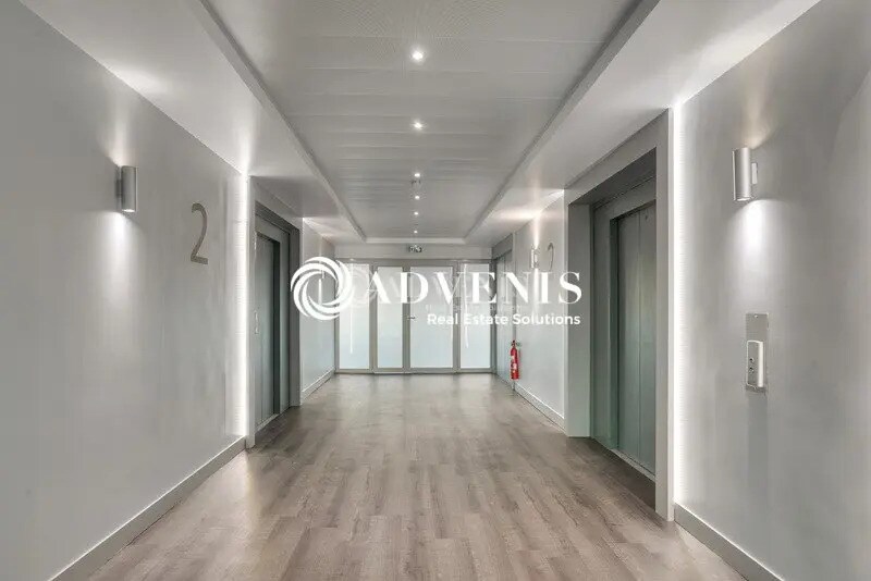 Office in Ivry-sur-Seine for lease - Building Photo - Image 1 of 12