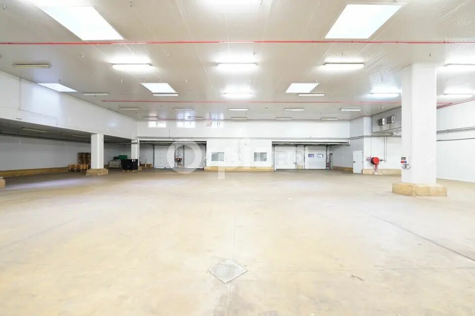 Office in Mions for lease Building Photo- Image 1 of 36