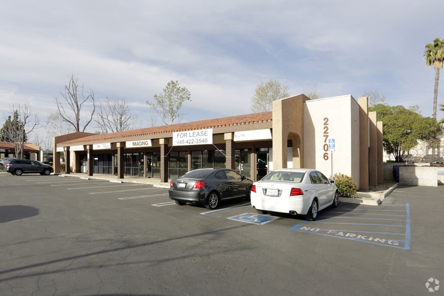 22706 Aspan St, Lake Forest, CA for lease - Building Photo - Image 1 of 5