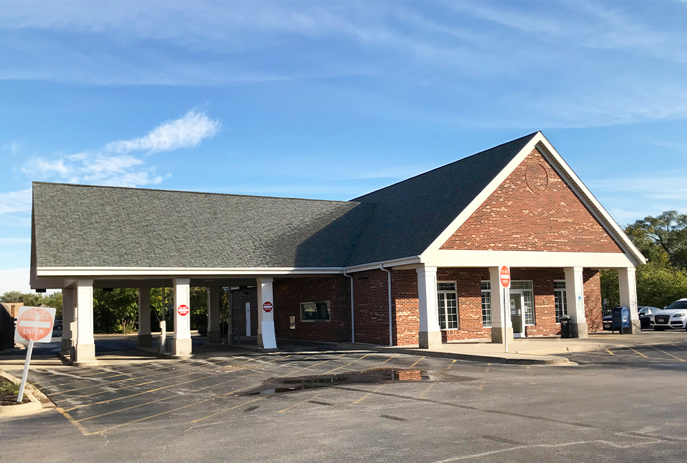 30 E Dundee Rd, Buffalo Grove, IL for lease Building Photo- Image 1 of 4