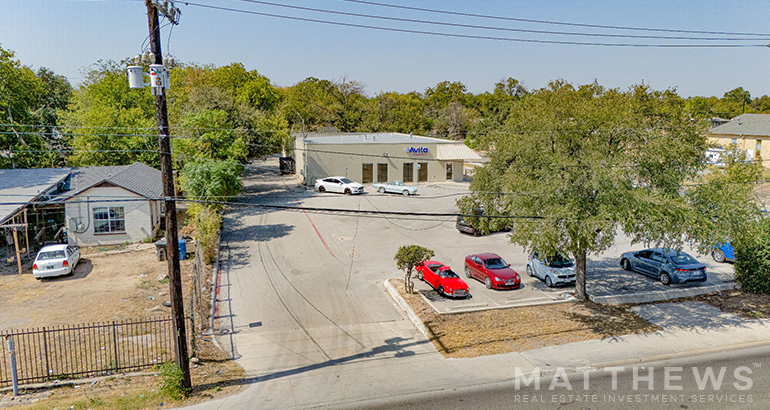 2207 S Zarzamora St, San Antonio, TX for sale - Building Photo - Image 2 of 3