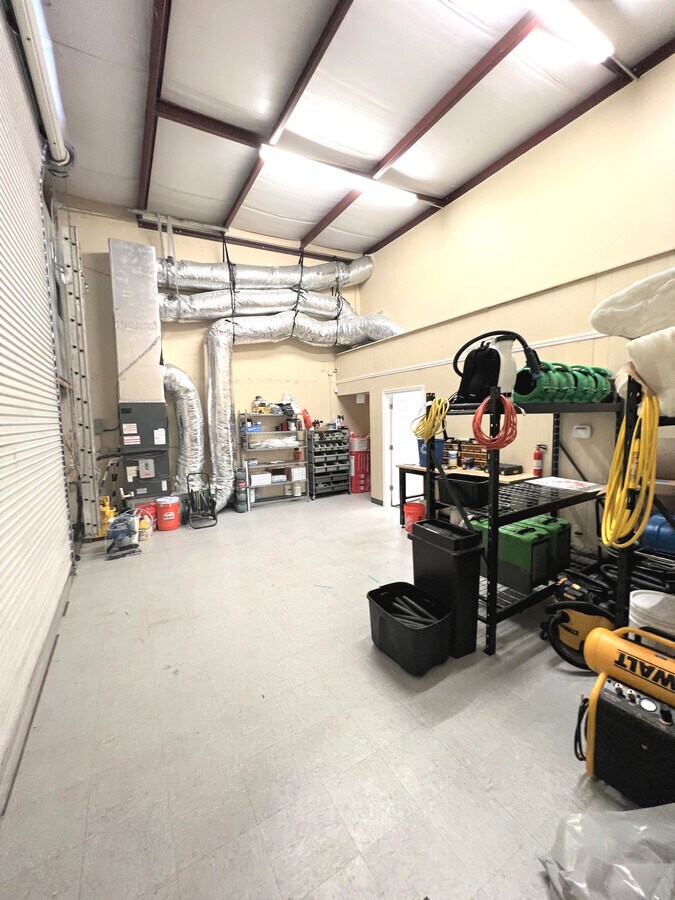 1202 Gary Ave, Ellenton, FL 34222 - Investment Opportunity | Flex