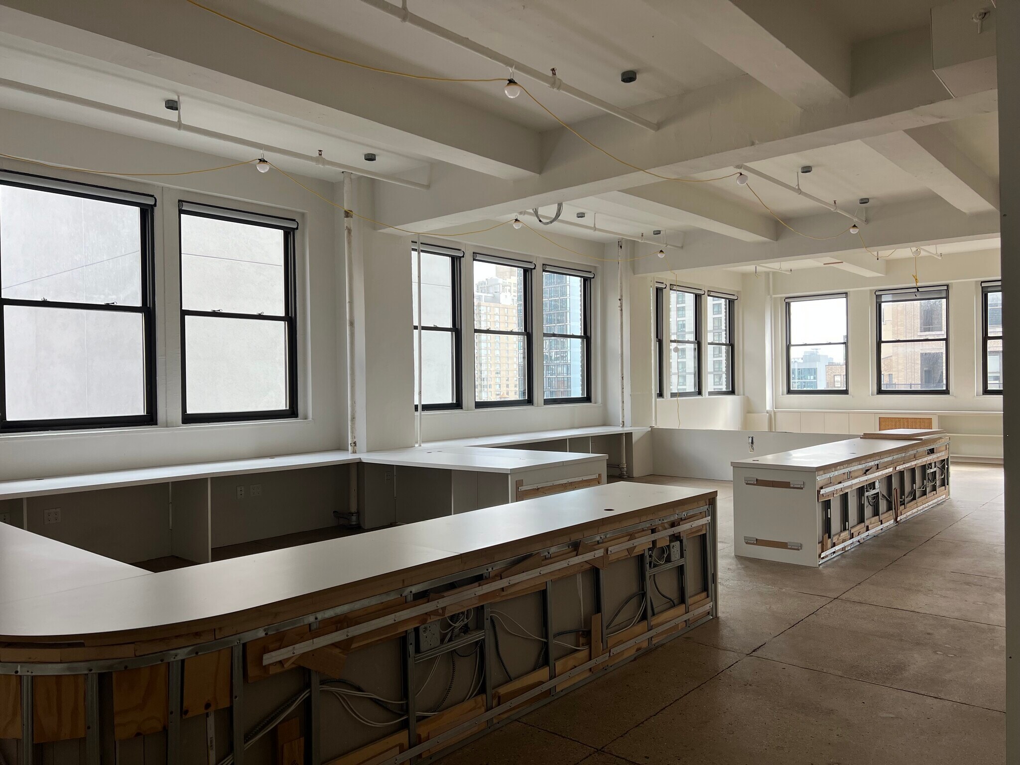 345 Seventh Ave, New York, NY for lease Interior Photo- Image 1 of 14