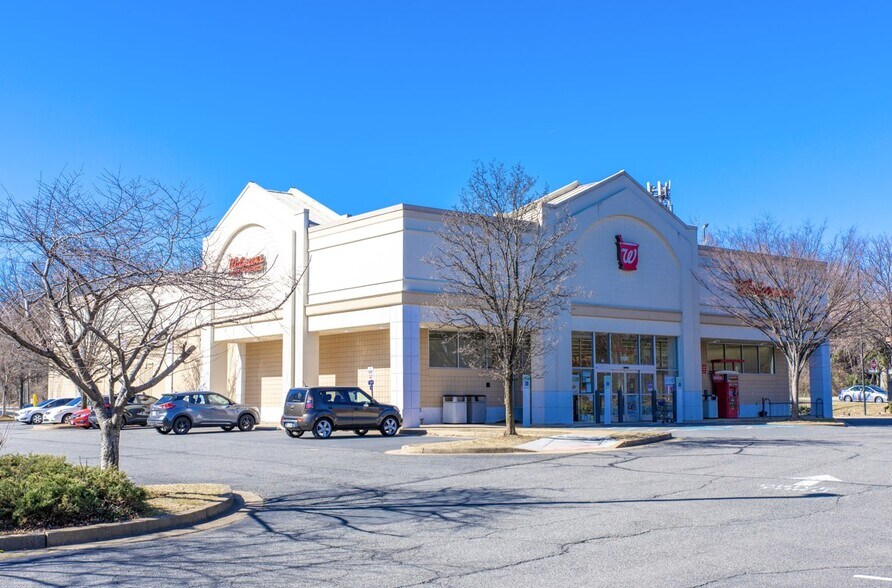 3130 Lee Hwy, Arlington, VA for sale - Building Photo - Image 1 of 1