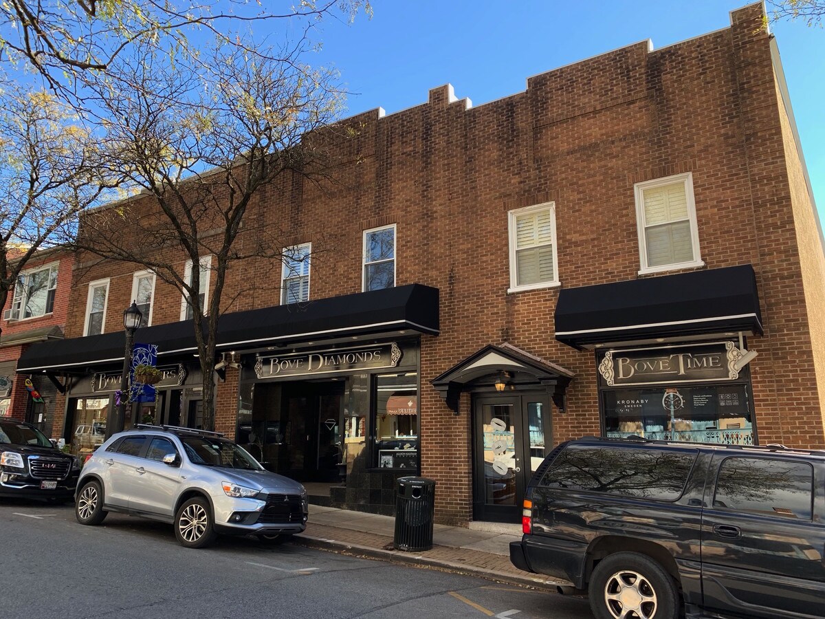 124 W State St, Square, PA 19348