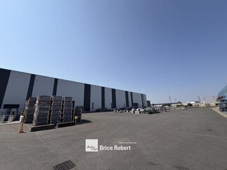 More details for 495 Rue Des Frères Lumière, Belleville-en-Beaujolais - Industrial for Sale