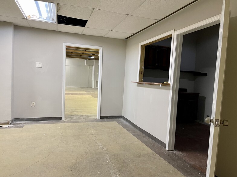 1120 21st St, Columbus, GA for lease - Building Photo - Image 3 of 12