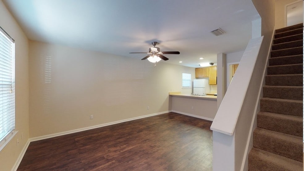 226 Columbia Dr, Tallahassee, FL for sale - Matterport 3D Scan - Image 2 of 23