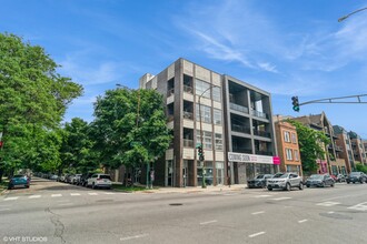 2256 W North Ave, Chicago, IL for lease Building Photo- Image 2 of 17