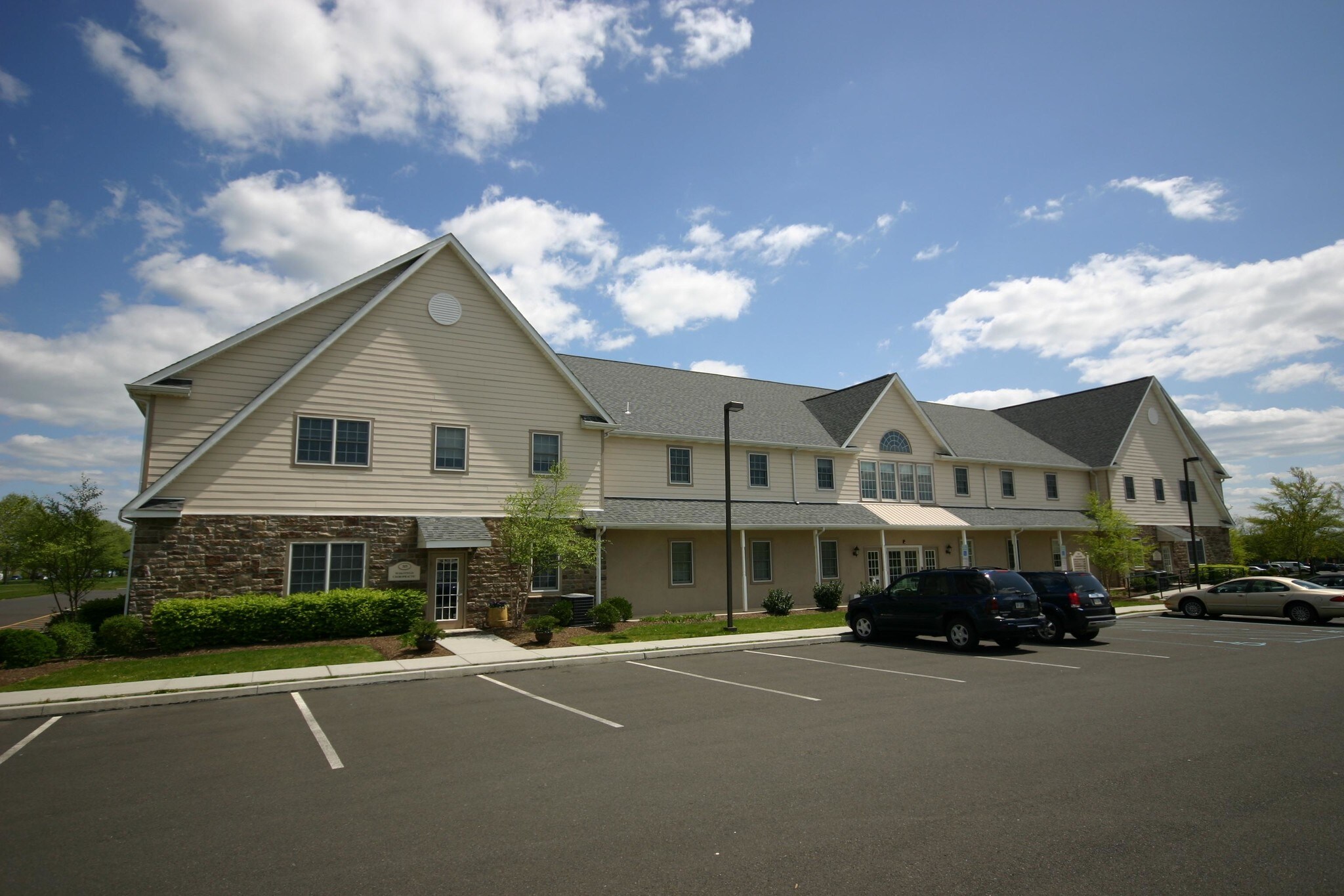 790 Newtown Yardley Rd, Newtown, PA 18940