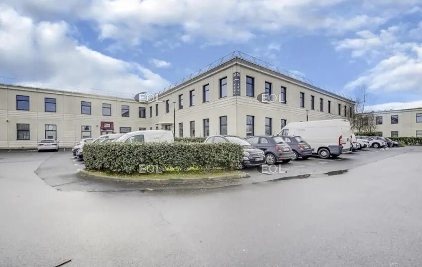 Flex in Créteil for lease - Building Photo - Image 2 of 7