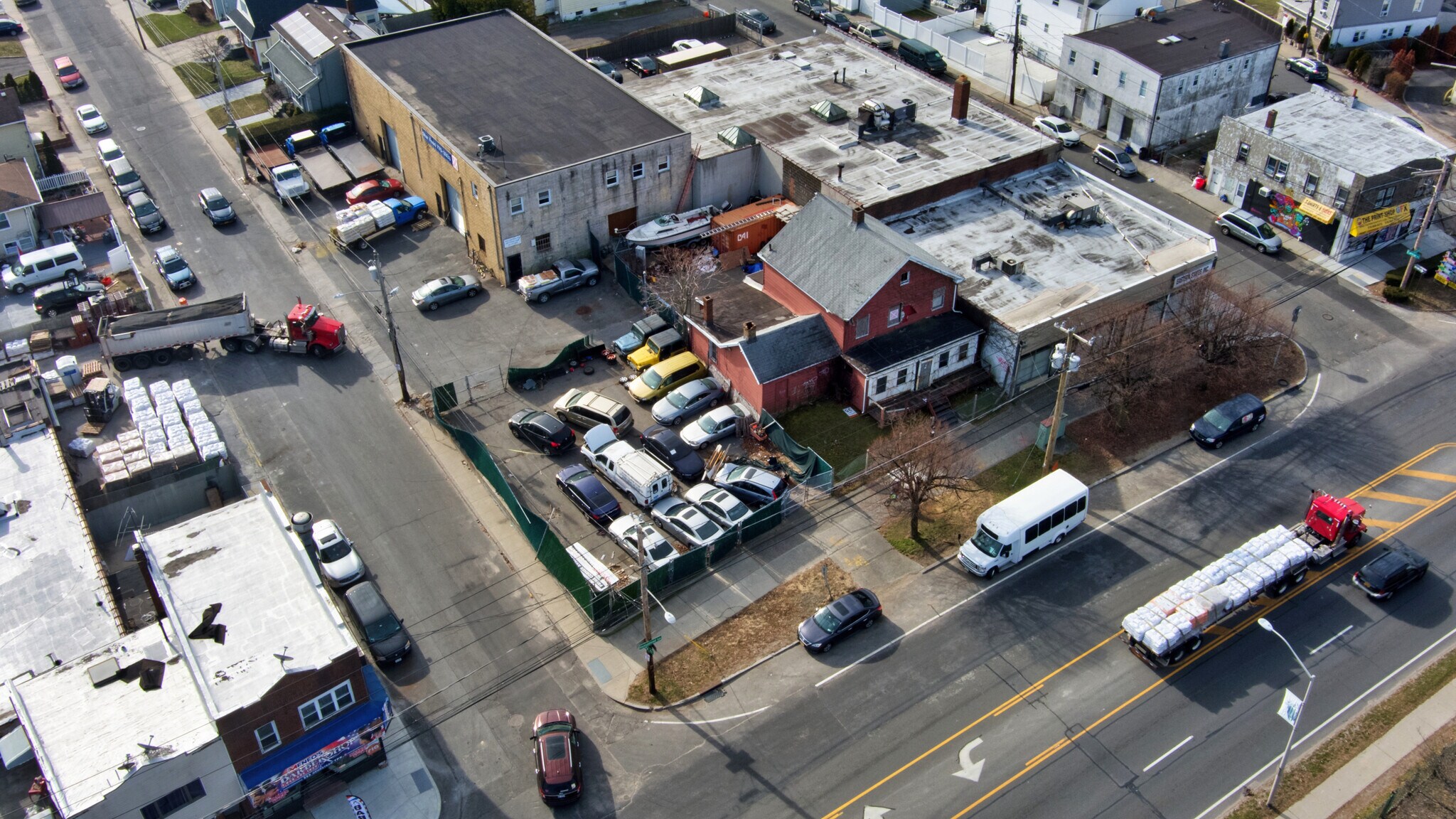 351 Hempstead Tpke, Elmont, NY for sale Building Photo- Image 1 of 1