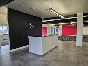 501 Islington St, Portsmouth, NH for lease Interior Photo- Image 2 of 11