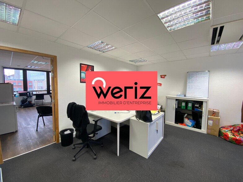 141-143 Avenue Du Prado, Marseille for lease - Building Photo - Image 3 of 13