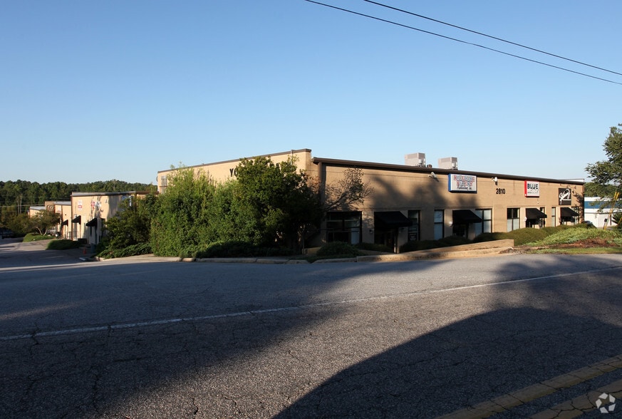 2810 Yonkers Rd, Raleigh, NC for sale - Primary Photo - Image 1 of 1