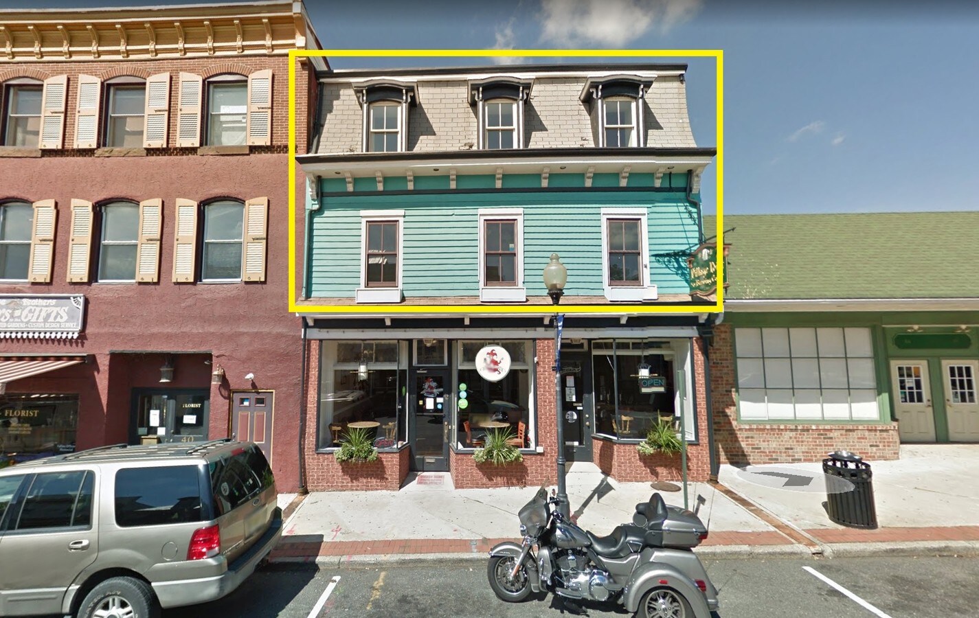 4244 High St, Mount Holly, NJ 08060