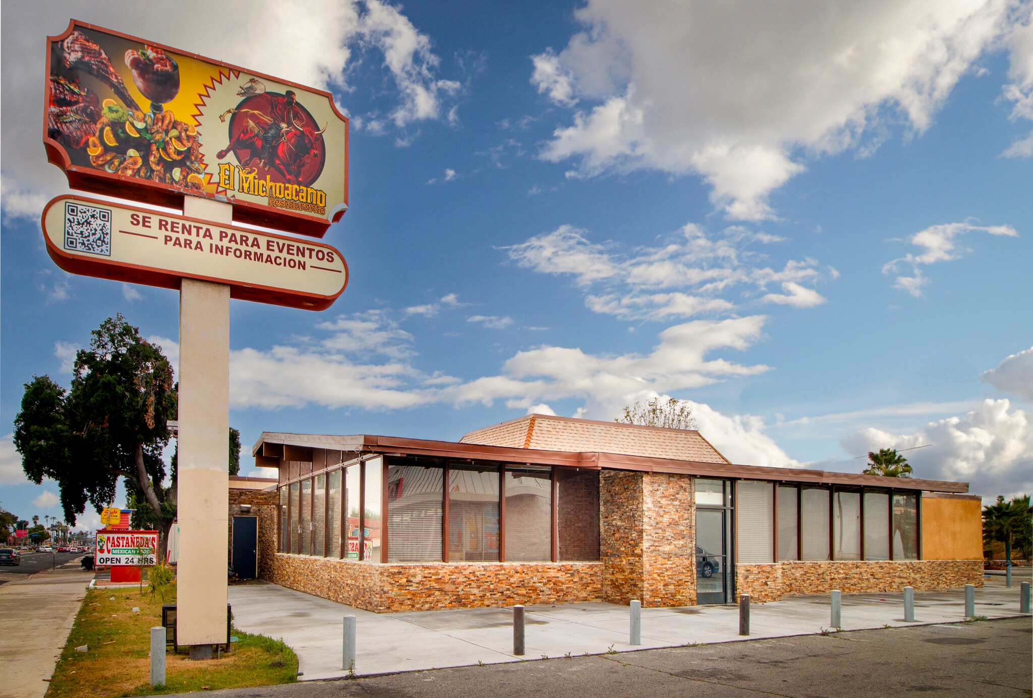 2020 E Florida Ave, Hemet, CA for sale Building Photo- Image 1 of 19