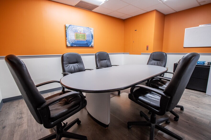 800 Turnpike St, North Andover, MA for lease - Interior Photo - Image 3 of 13