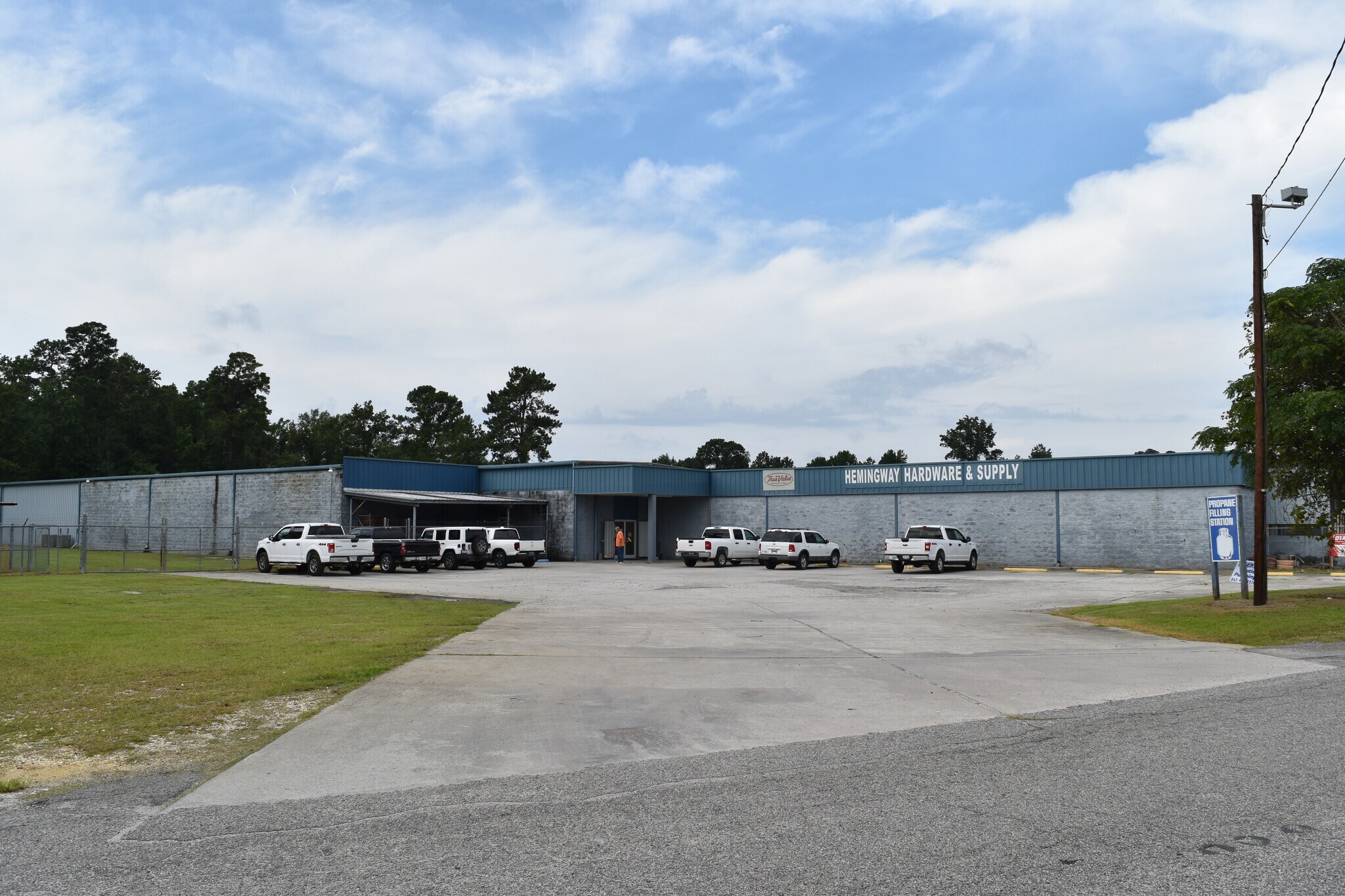 37 Lewis Rd, Hemingway, SC for sale Primary Photo- Image 1 of 1