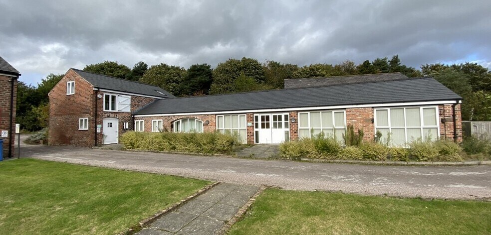Chester Rd, Sutton Weaver for sale - Building Photo - Image 1 of 1