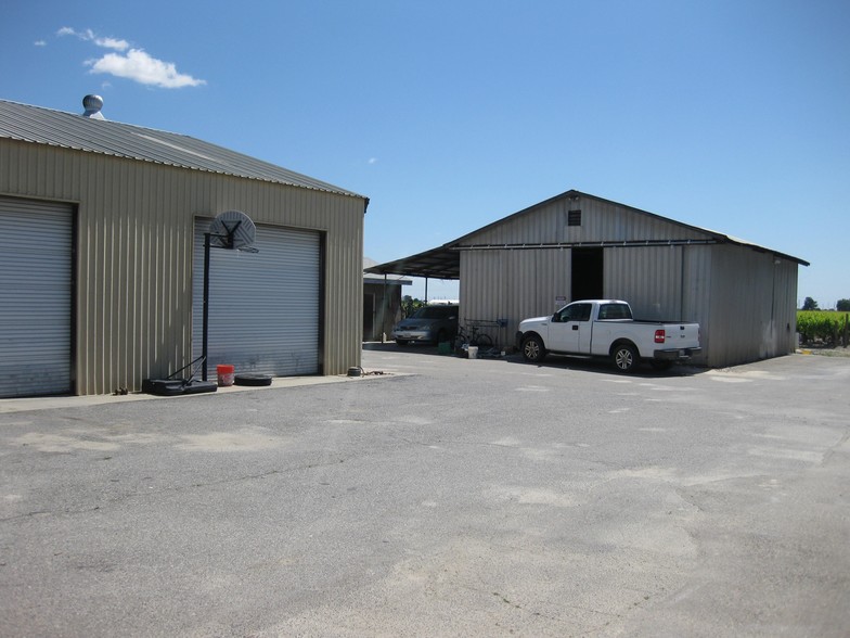 7853 E Adams Ave, Fowler, CA for sale - Primary Photo - Image 2 of 3