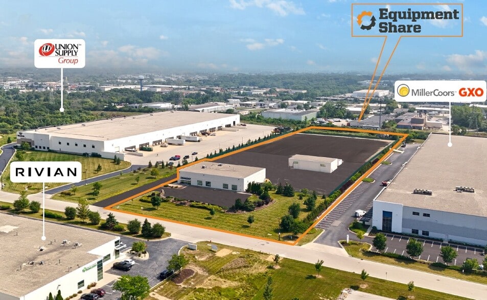 N59W13449 Manhardt Dr, Menomonee Falls, WI for sale - Building Photo - Image 1 of 5