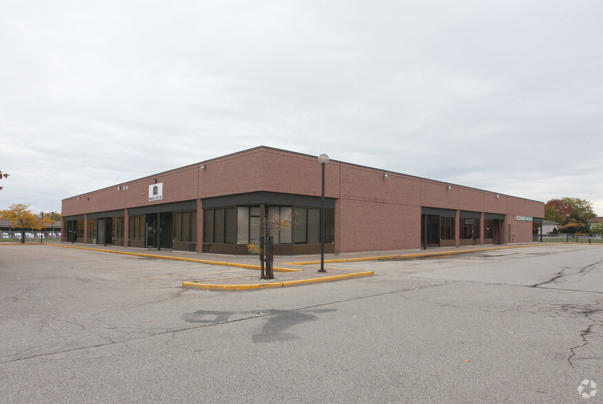 2526 Speers Rd, Oakville, ON for lease - Building Photo - Image 2 of 2