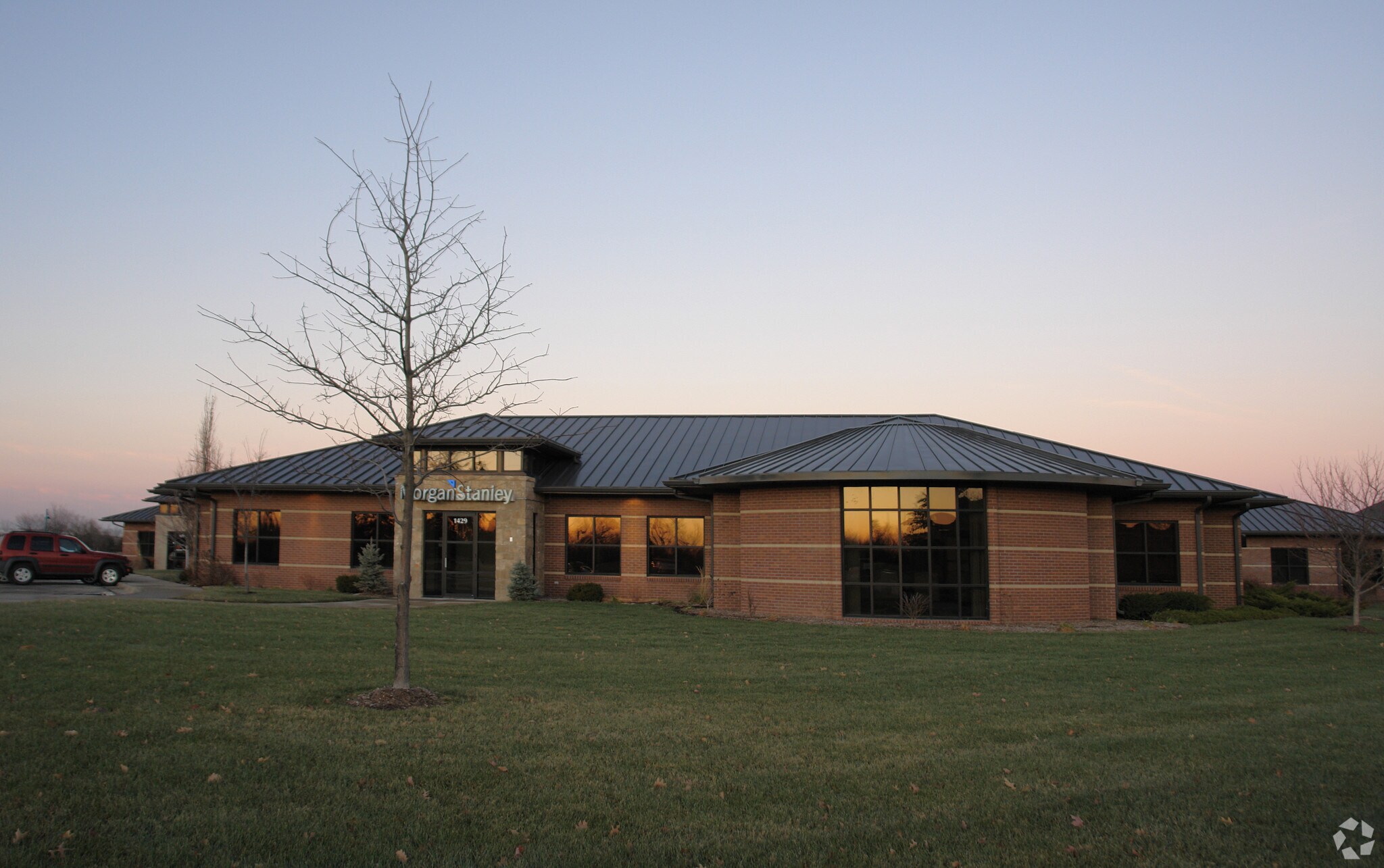 1429 Oread West Dr, Lawrence, KS for sale Primary Photo- Image 1 of 1