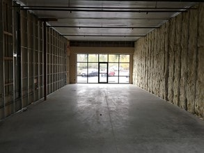 9805 224th St, Graham, WA for lease Interior Photo- Image 2 of 3