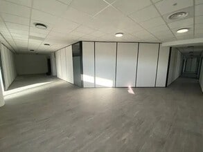 8 Rue Des Campanules, Lognes for lease Interior Photo- Image 1 of 4